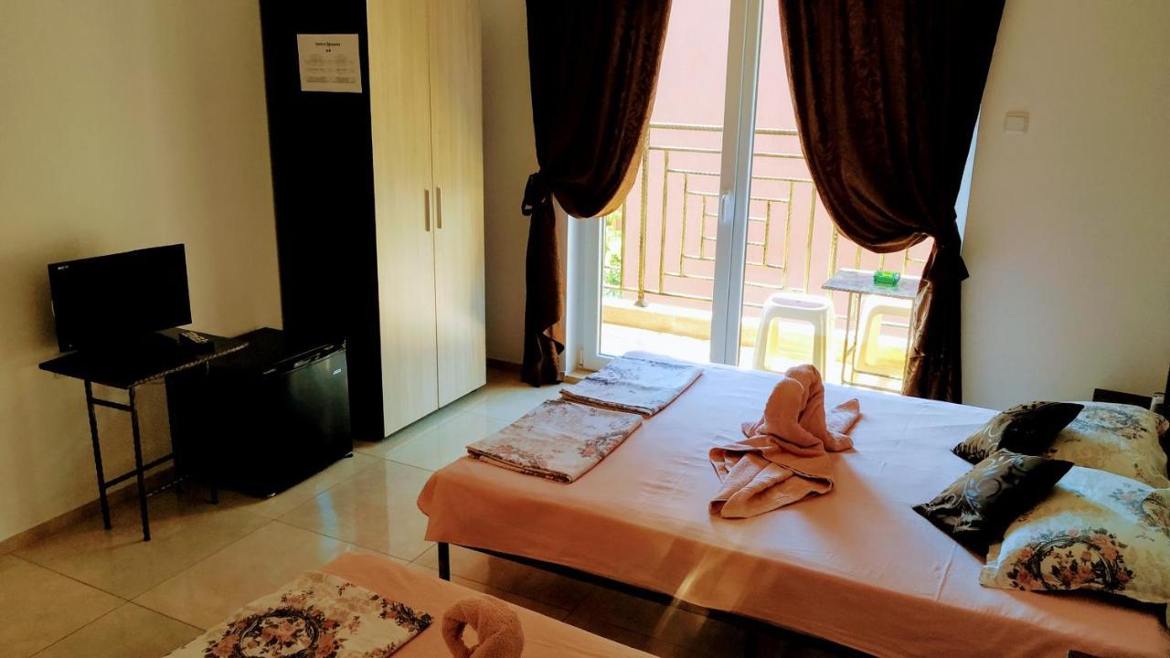 Dracena Guesthouse Ravda Exterior photo